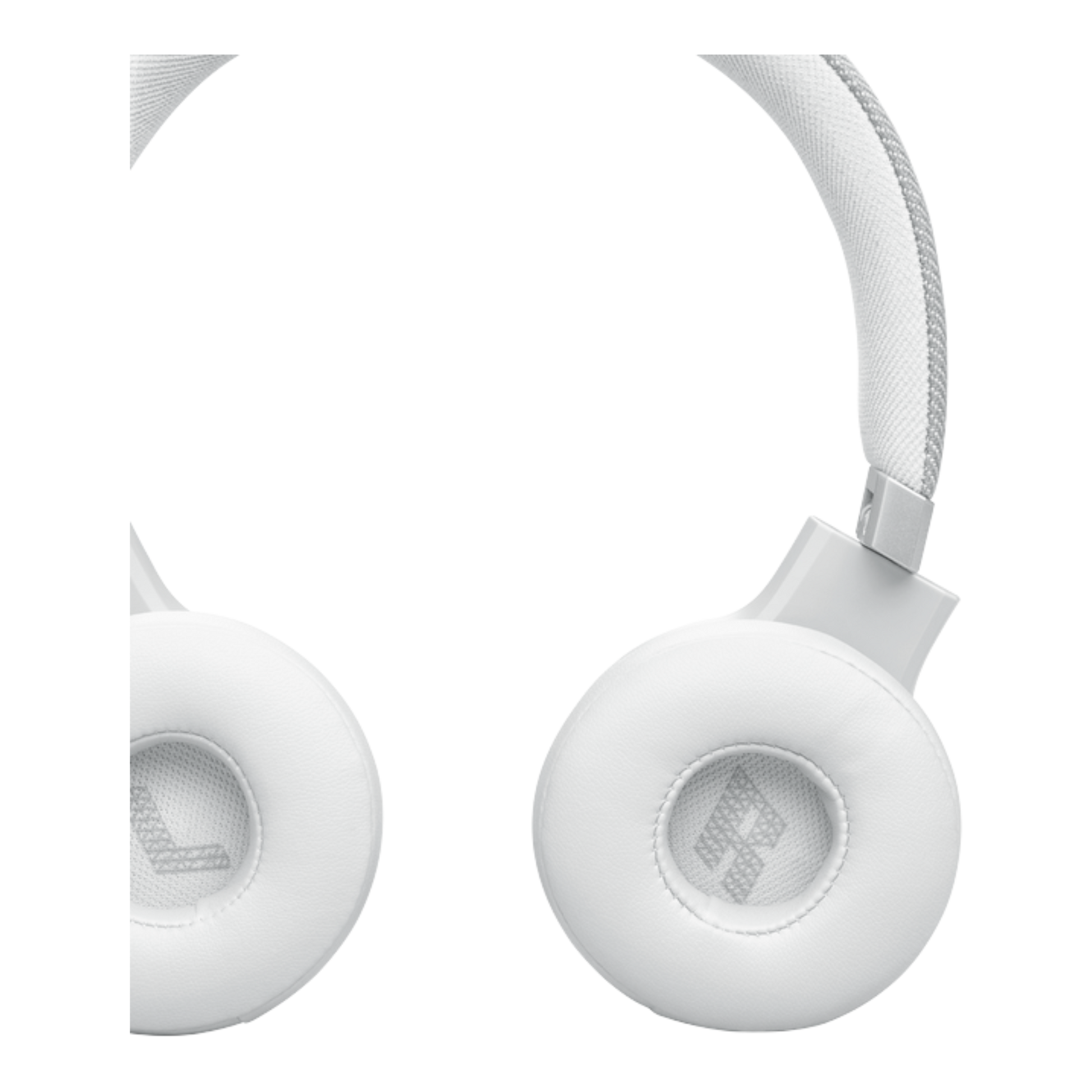 JBL LIVE 670NC Wireless On-Ear Headphone with True Adaptive Noise Cancelling White - alAsil