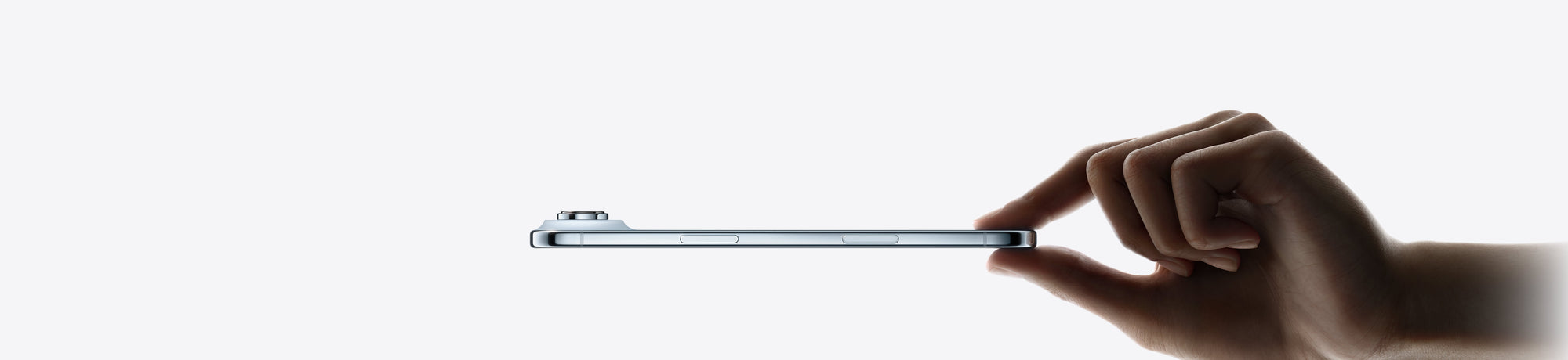 iPhone AirThe thinnest iPhone ever.With the power of pro inside.